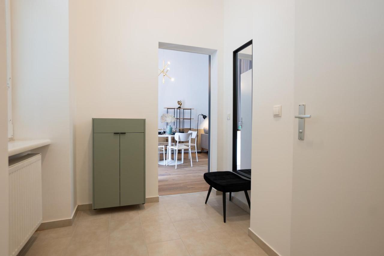 46 M2 Bright With A Balcony * Wien